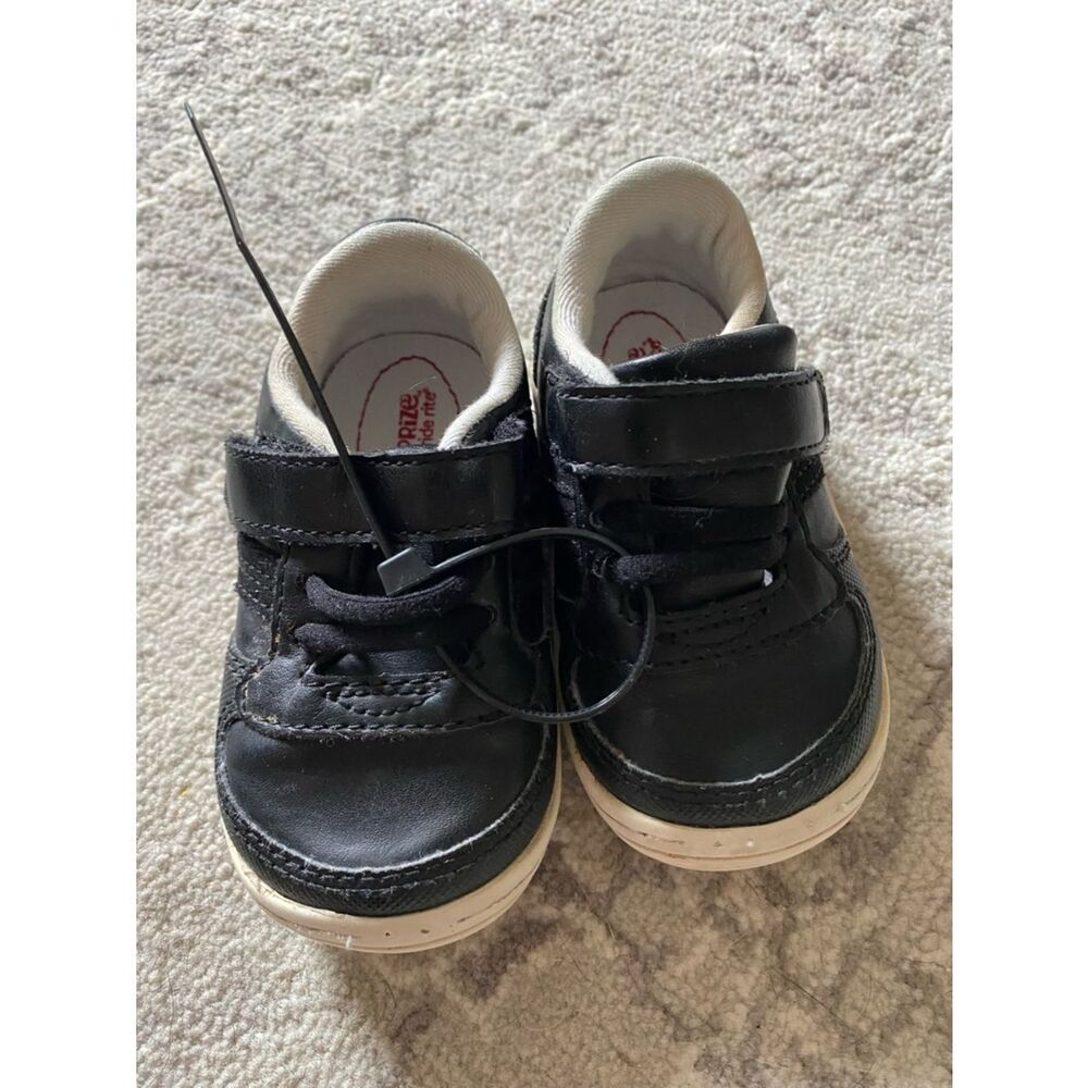 Stride Rite Black and White Toddler Sneakers